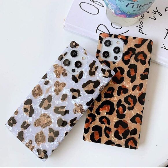 NWT White Leopard Print Iridescent Iphone 12 Max Pro Phone Case - Picture 3 of 5